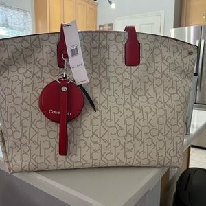 Large Calvin Klein Tote/bag/purse